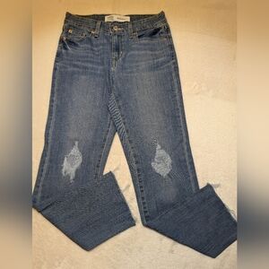 Signature by Levi Strauss jeans -Size 2